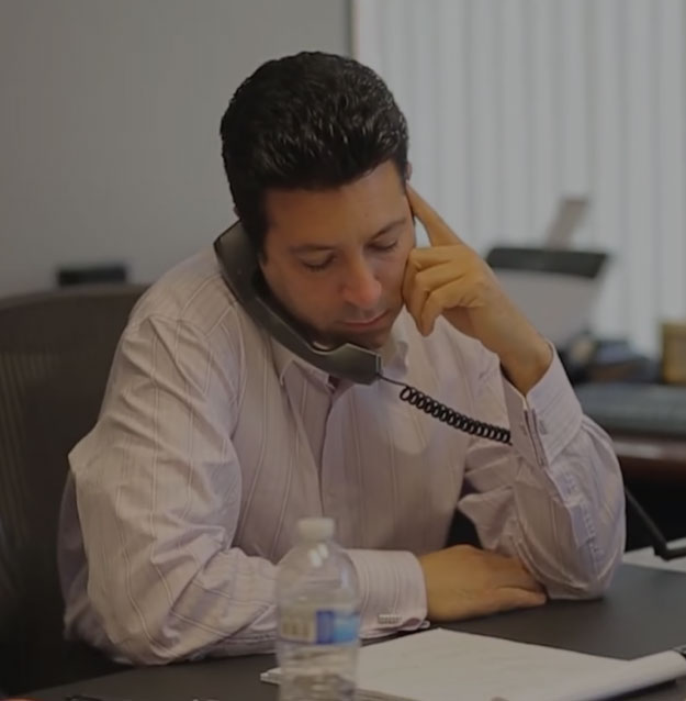 call-video-bg_01